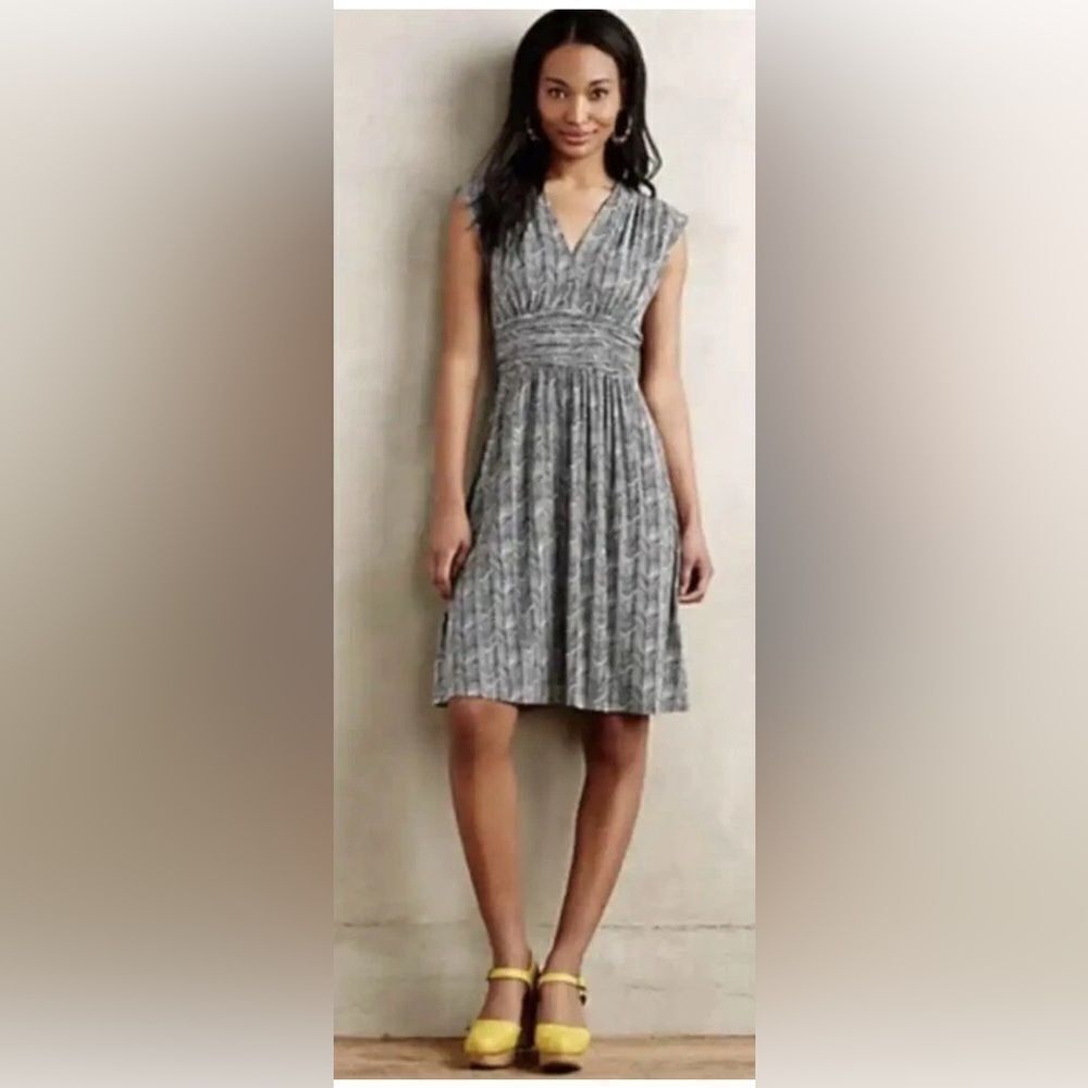 NWT PLENTY BY TRACY REESE SZ XS BLACK WHITE V-NECK HERRINGBONE PRINT FLOWY DRESS